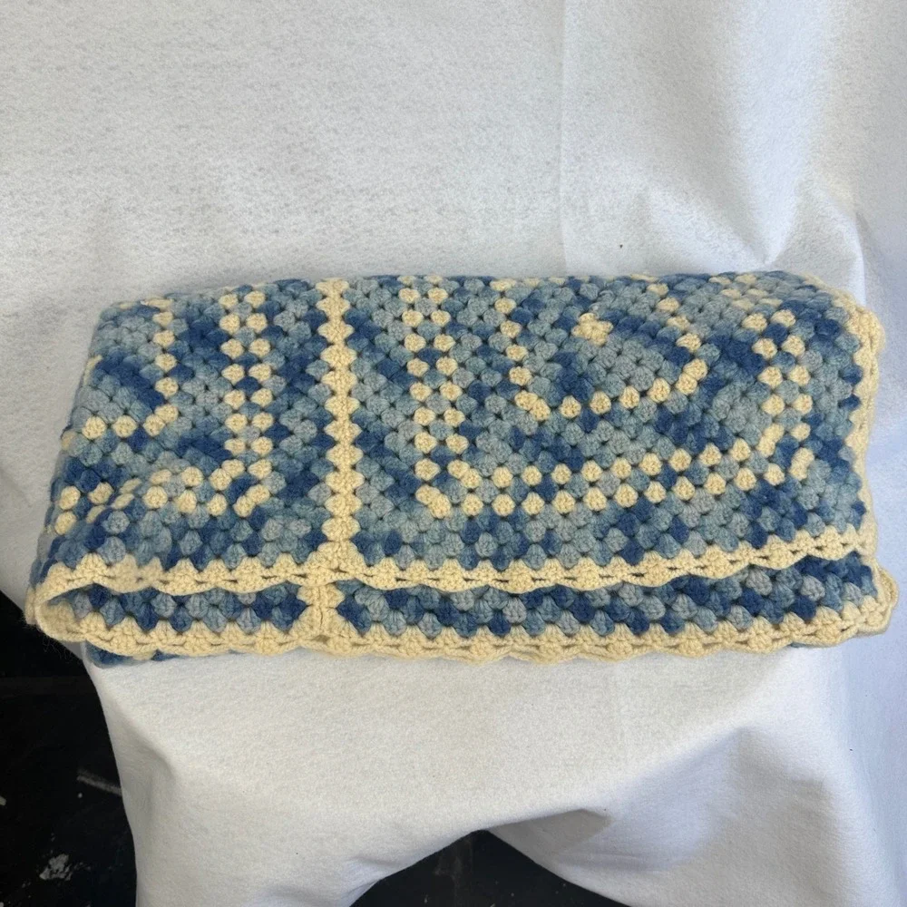 Handmade Granny Square Crochet‎ Blanket Throw Blue Cream Cozy Home Decor 46x45